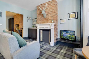 NEW! Boutique 1 Bed Apartment in Hartlepool City Centre by Stay With Us, Perfect for Solo Travellers & Couples, FREE WIFI!
